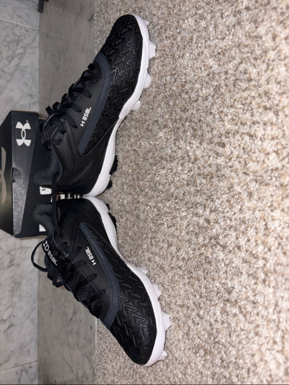 Under Armour Kids Black and White Turf Cleats - Picture 4 of 7
